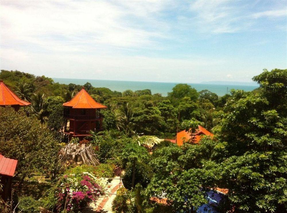 Spring Valley Resort Kep Extérieur photo