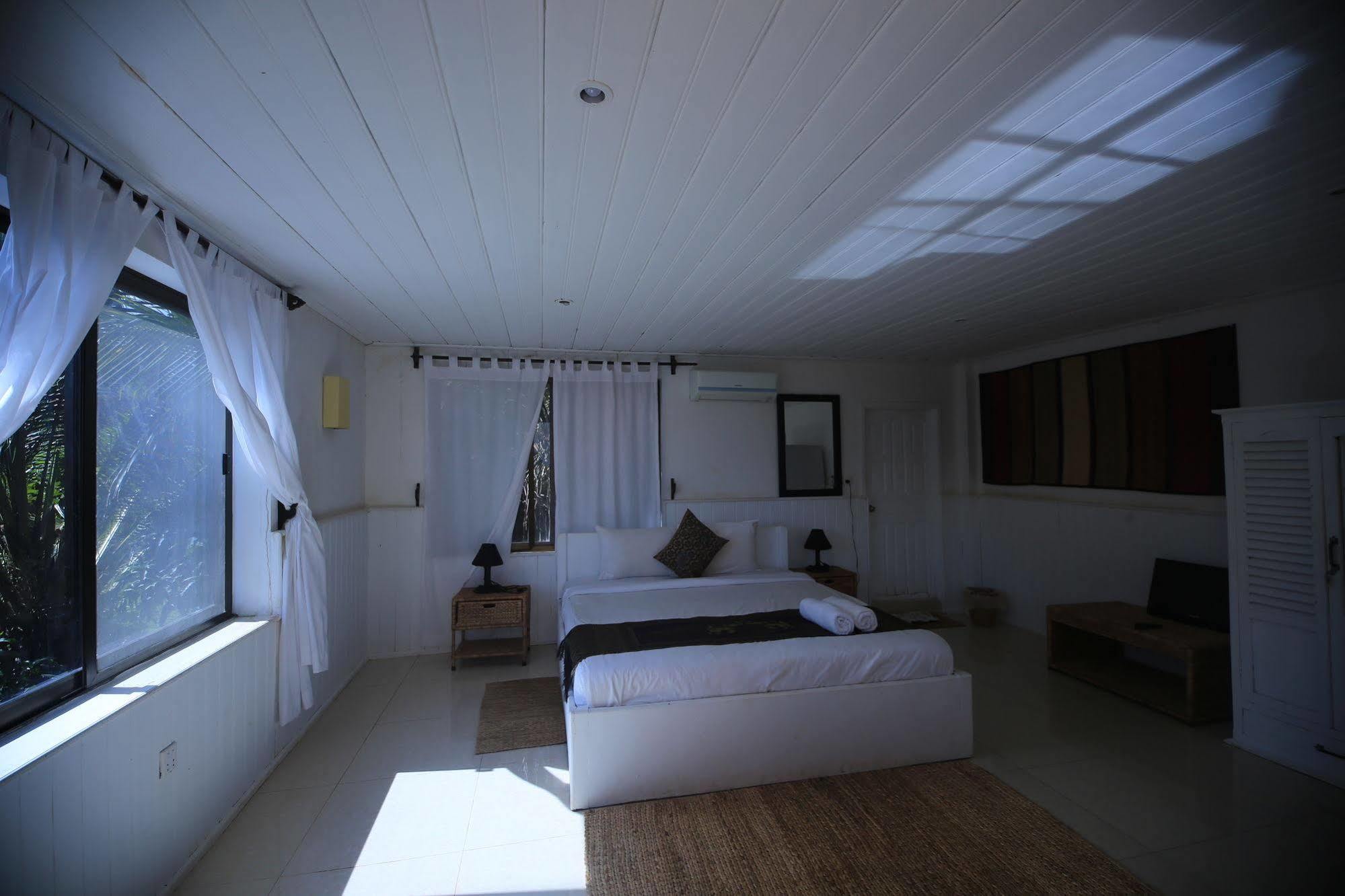 Spring Valley Resort Kep Extérieur photo